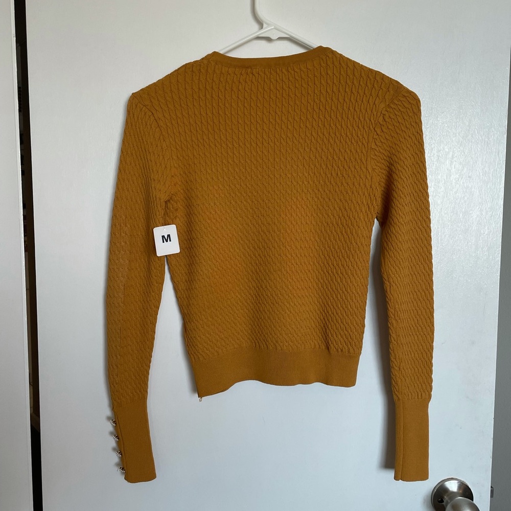 ***SOLD***Zara Short Cable Knit Pearl Sleeve Sweater - Size M - Picture 6 of 11